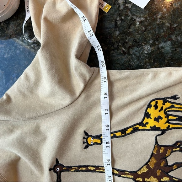 Onque giraffe cardigan. Like new condition. Embroidered, beaded. Miss Frizzle! - Picture 8 of 10